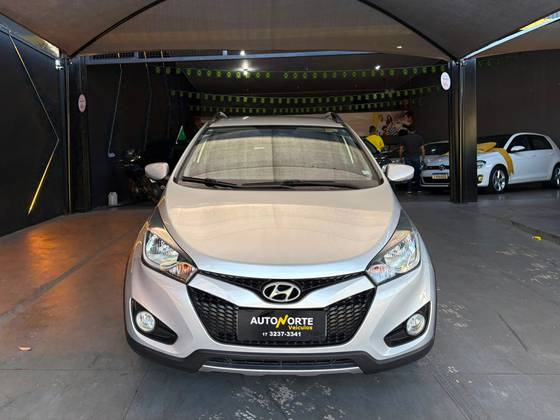 HYUNDAI HB20X 1.6 16V STYLE FLEX 4P AUTOMÁTICO HYUNDAI HB20X 1.6 16V STYLE FLEX 4P AUTOMÁTICO
